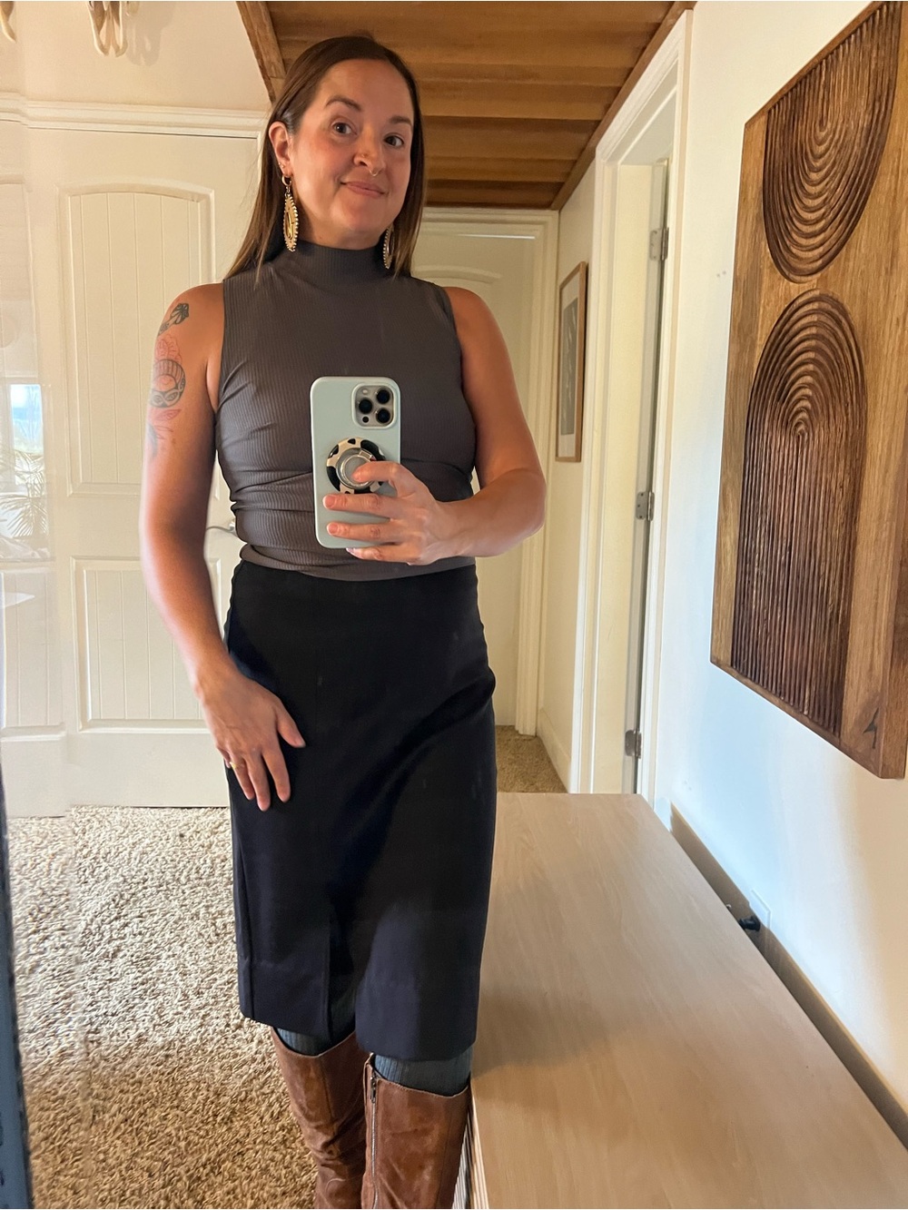 Ribbed Sleeveless Mock Neck Tank Top - Activewear Outdoor Charcoal Medium